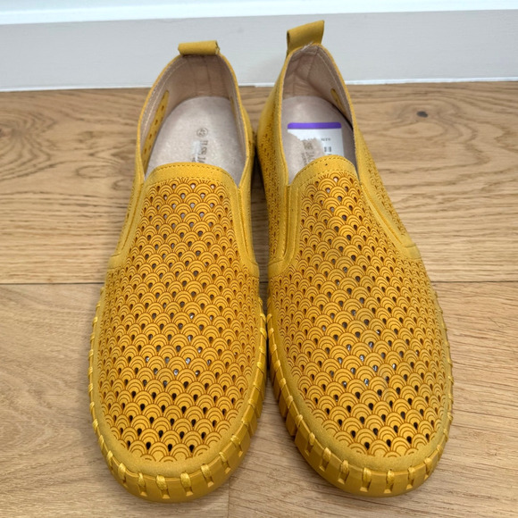 NEW Ilse Jacobsen Tulip 140 Perforated Slip-On Yellow Lightweight Sneakers - Picture 2 of 8